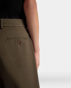 Adrien Brody Travel Collection Shorts In Military Green Cotton
