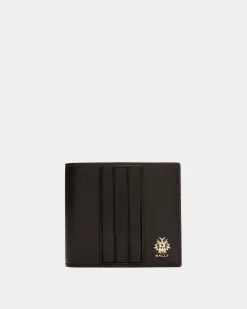 Beckett Bifold in Black Leather