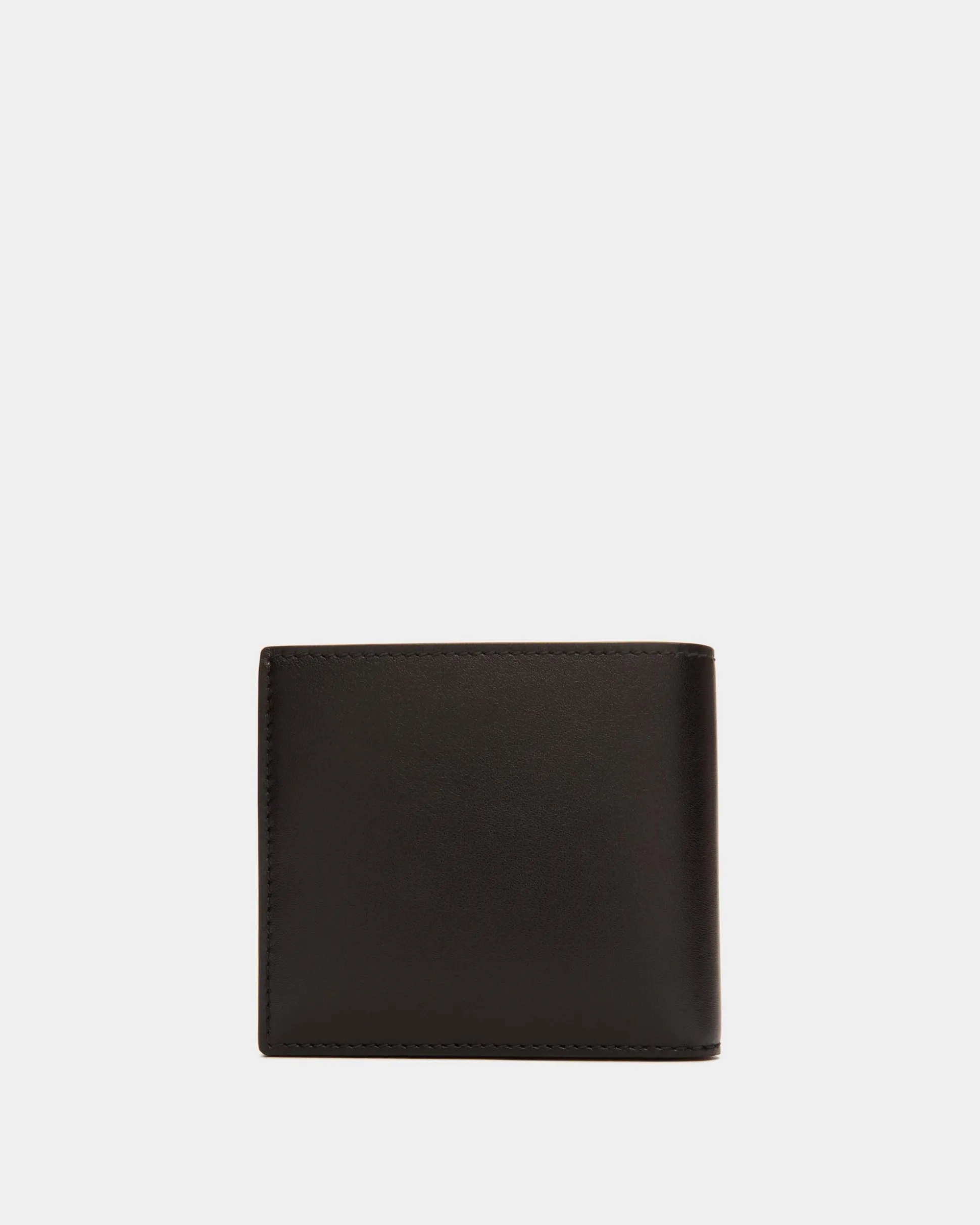 Beckett Bifold in Black Leather