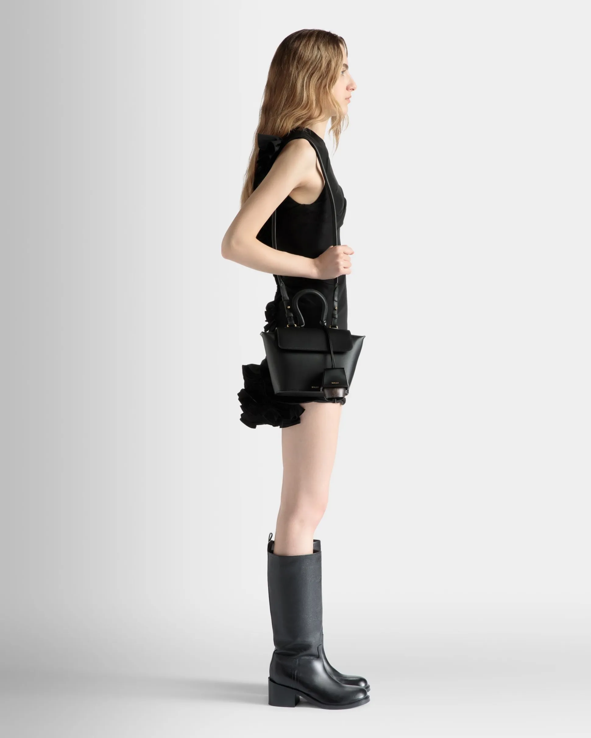 Belle Top Handle Bag in Black Leather