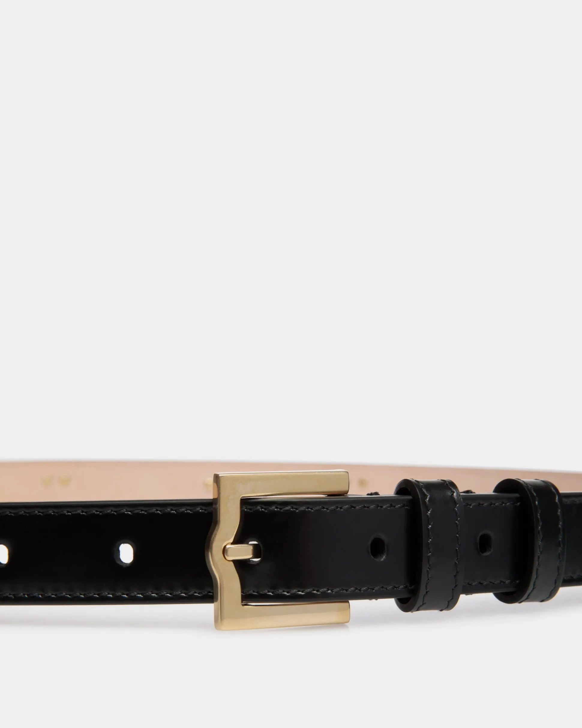 Emblem 85 cm Belt in Black Brushed Leather
