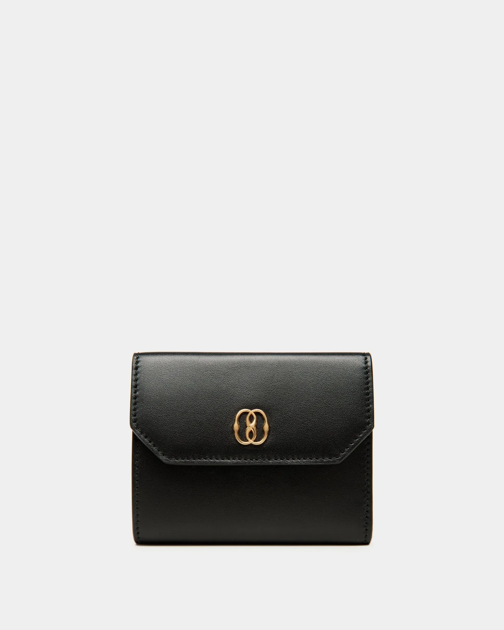 Emblem Wallet In Black Leather