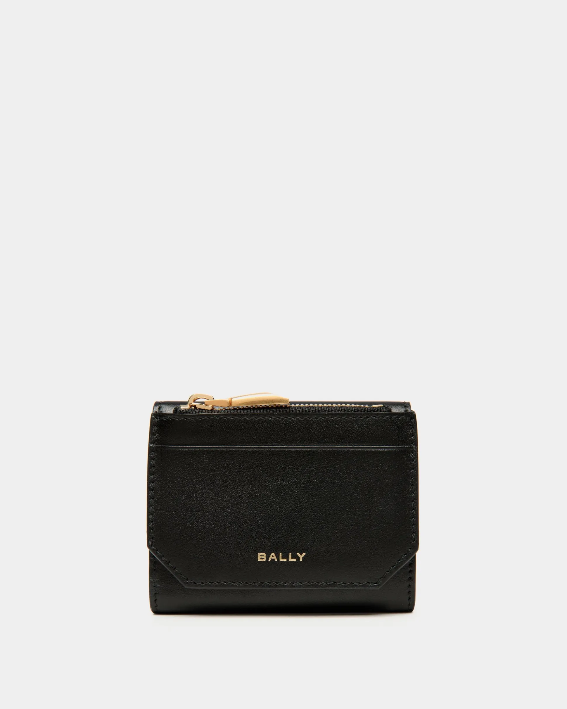 Emblem Wallet In Black Leather