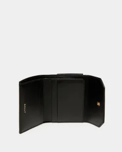 Emblem Wallet In Black Leather