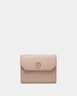 Emblem Wallet In Light Beige Leather