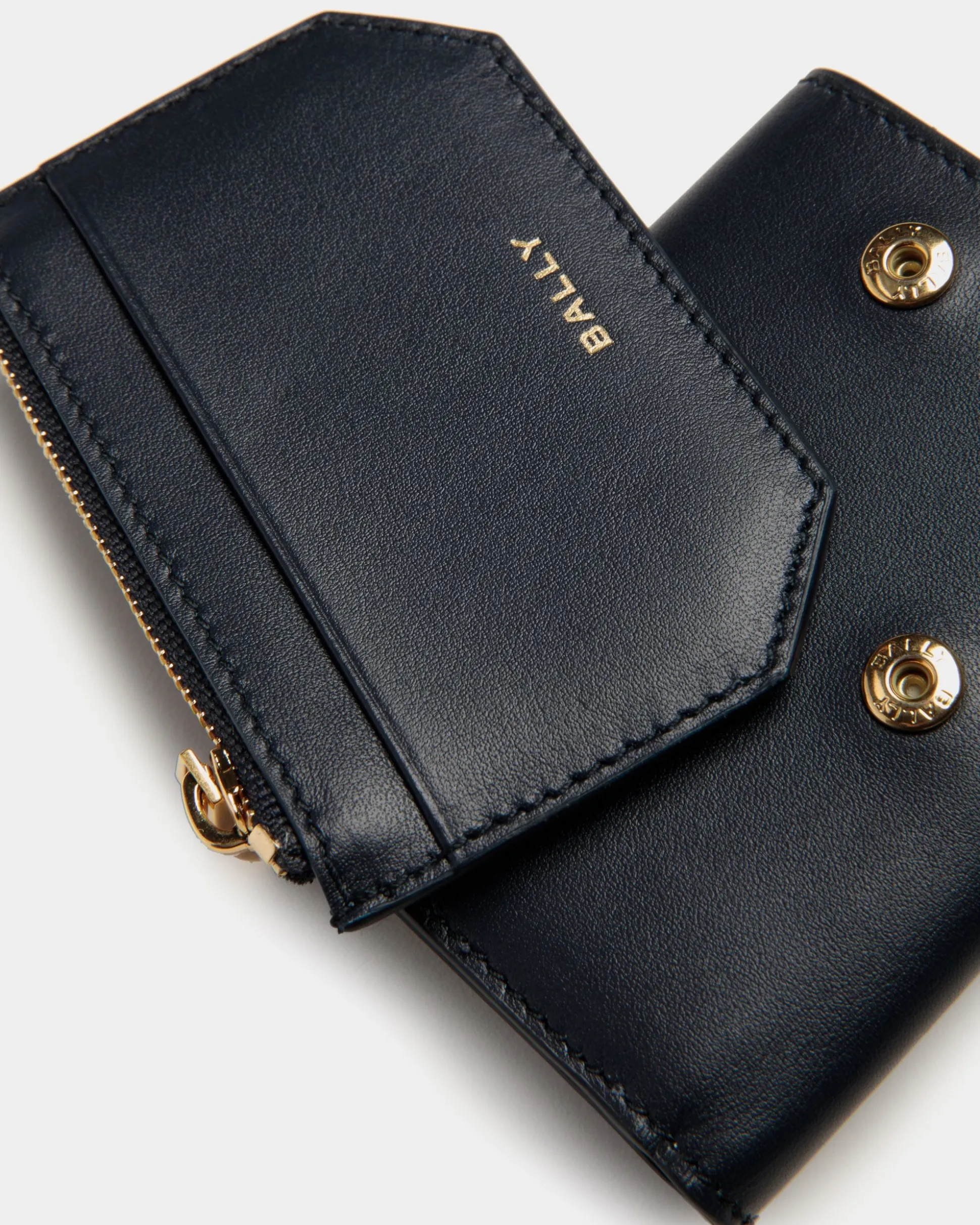 Emblem Wallet in Navy Blue Leather