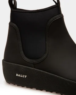 Gadey Leather And Rubber Boots In Black