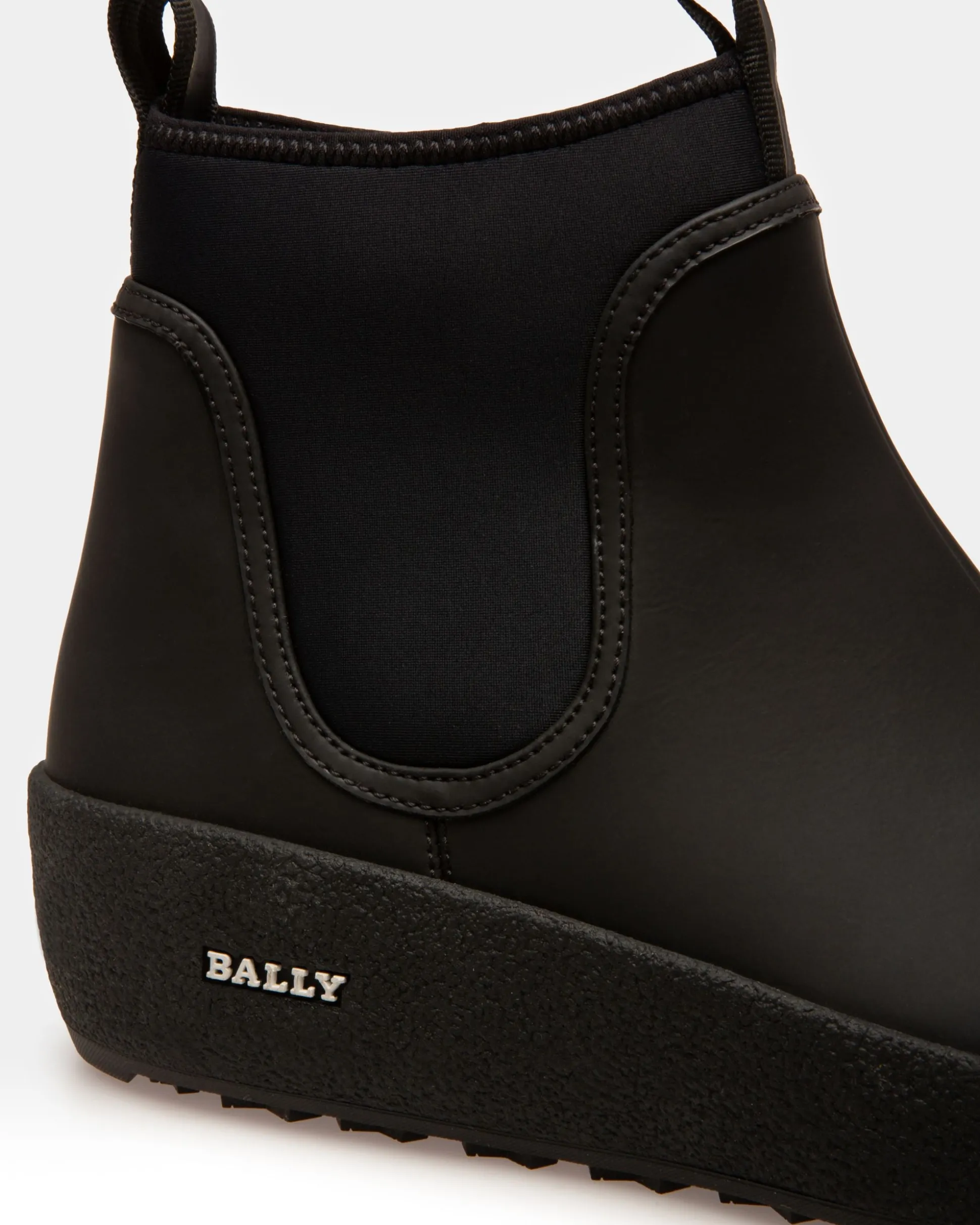 Gadey Leather And Rubber Boots In Black