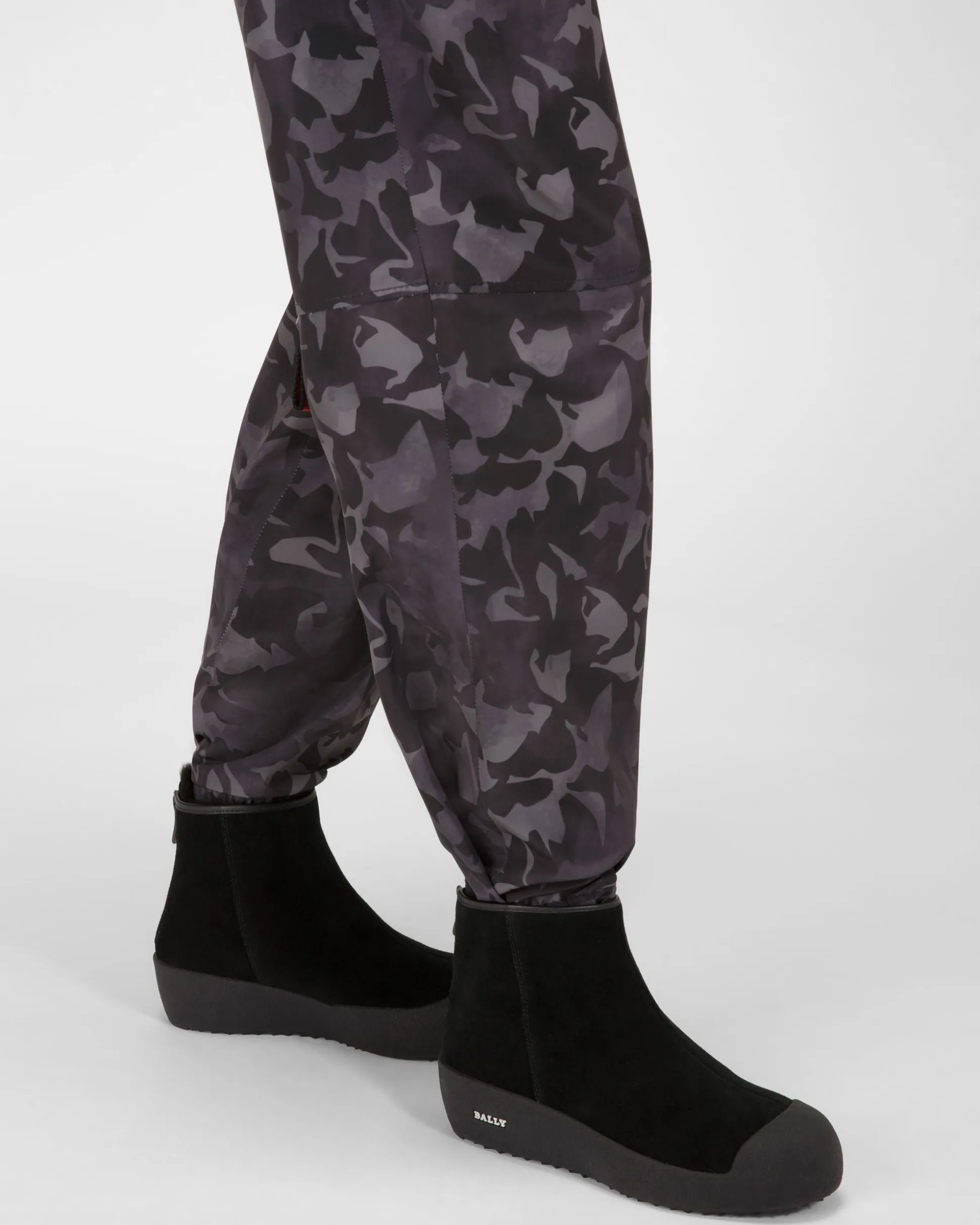 Guard II Leather Snow Boots In Black