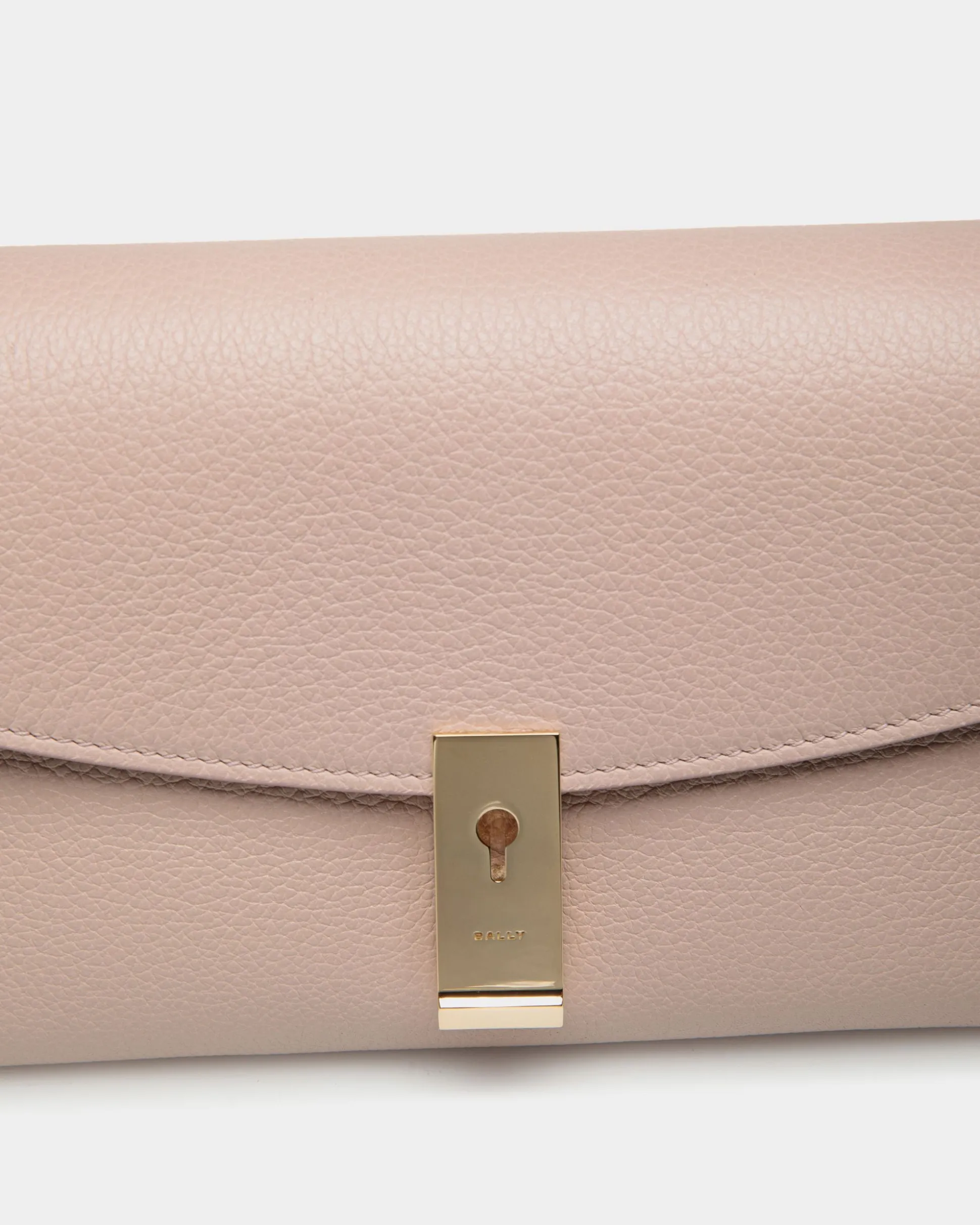 Lock Me Multifunctional Minibag In Light Beige Grained Leather