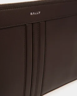 Mythos Pochette in Ebano Recycled Leather
