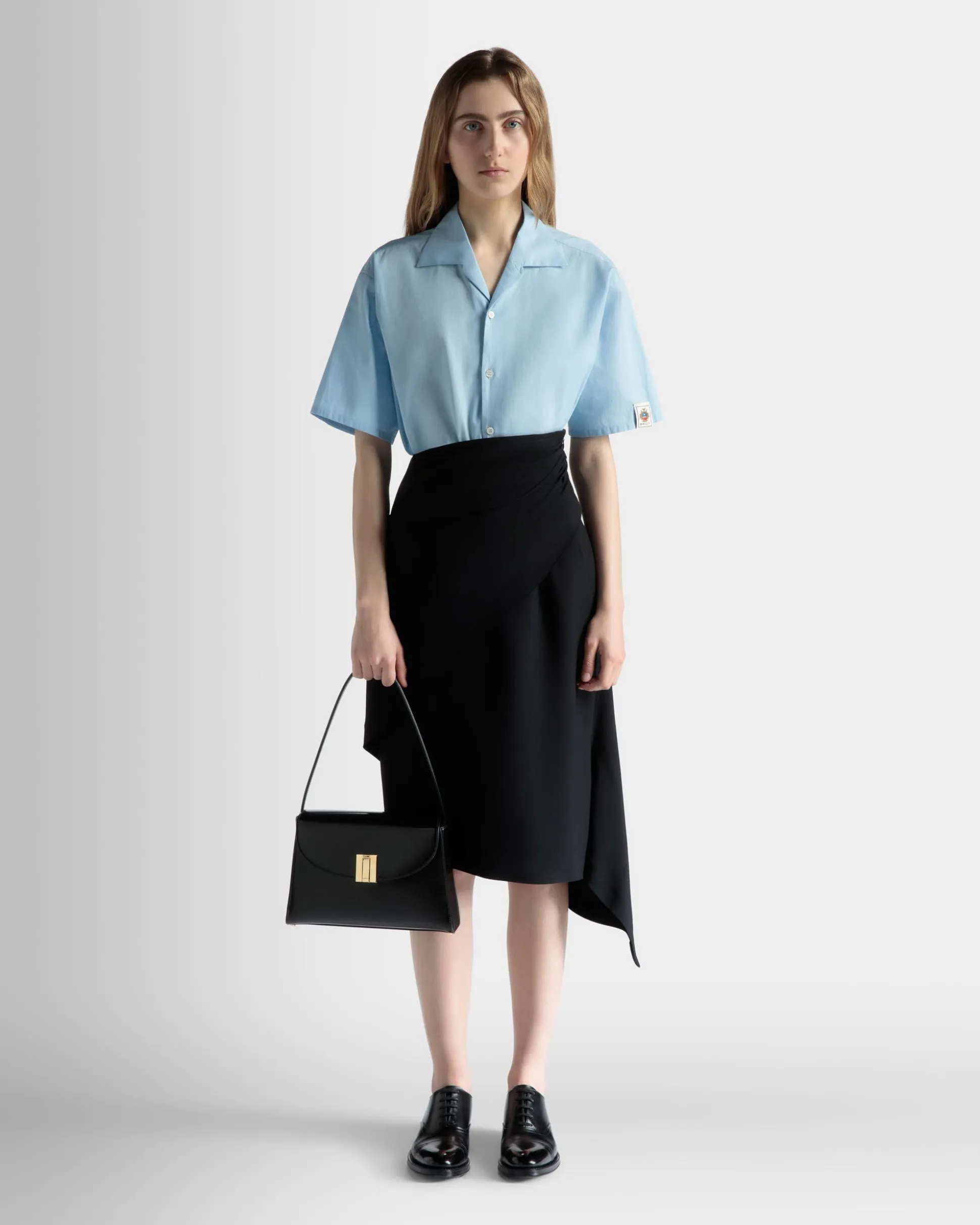 Ollam Shoulder Bag in Black Brushed Leather