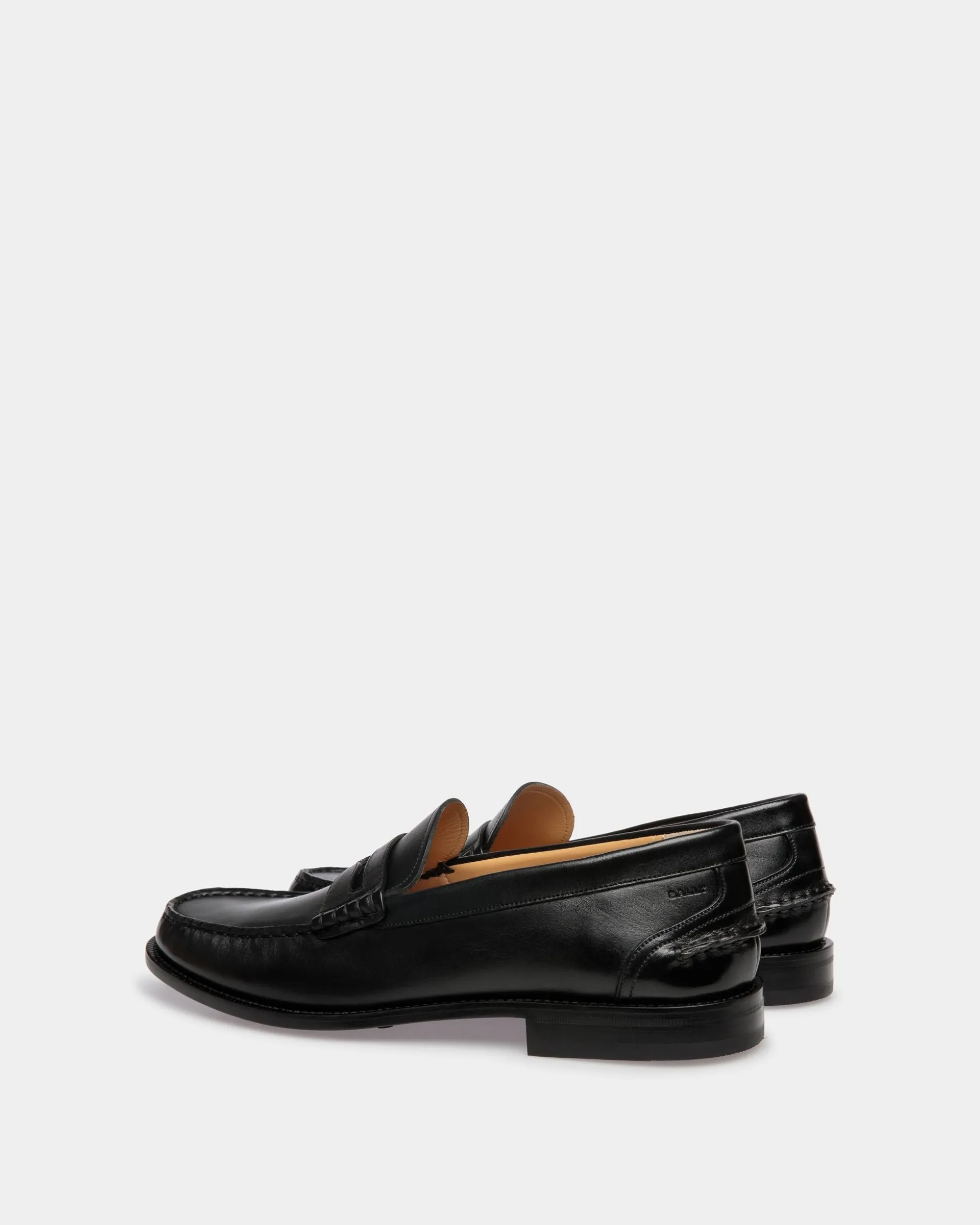 Oregon Loafer in Black Leather