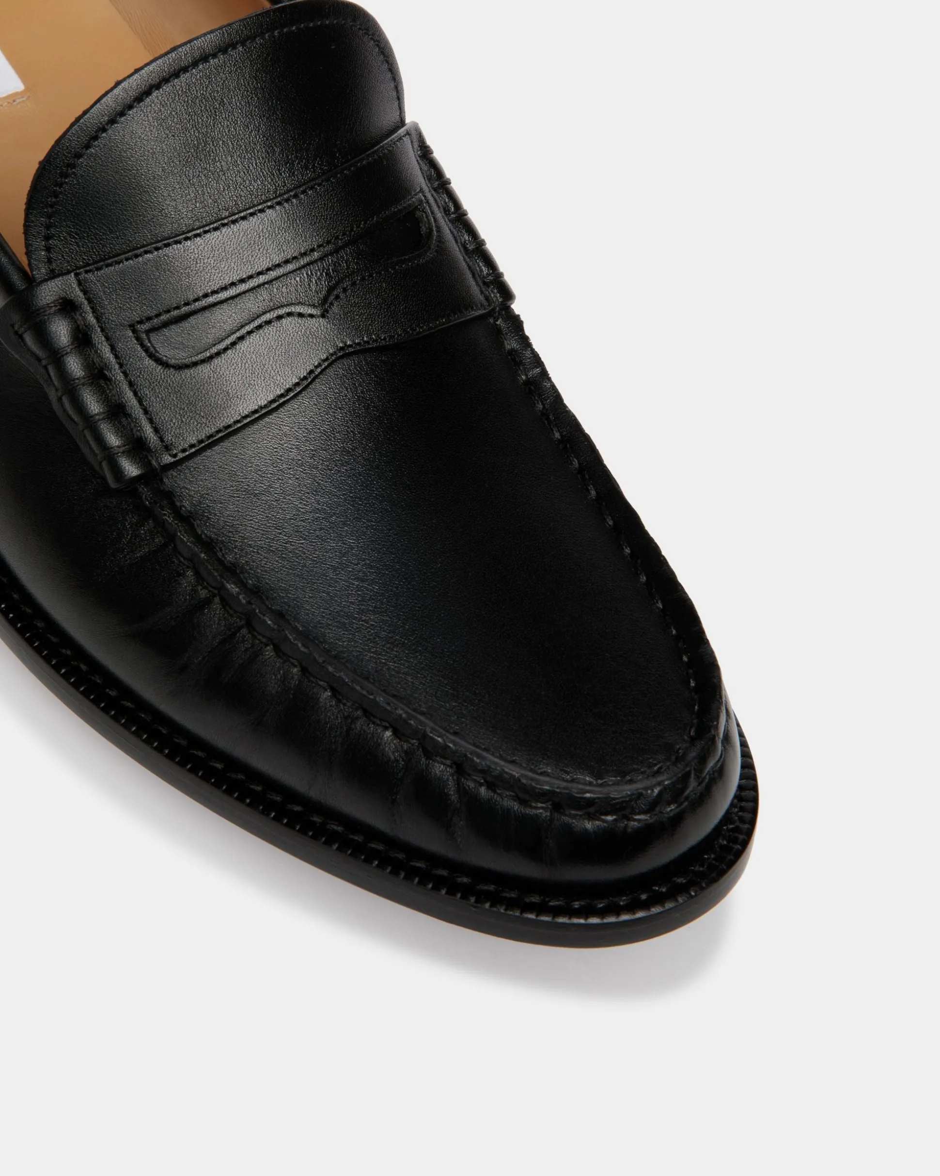 Oregon Loafer in Black Leather