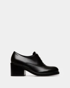 Peggy Oxford In Black Leather