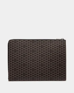 Pennant Tecnology Case in Black Pennant Motif