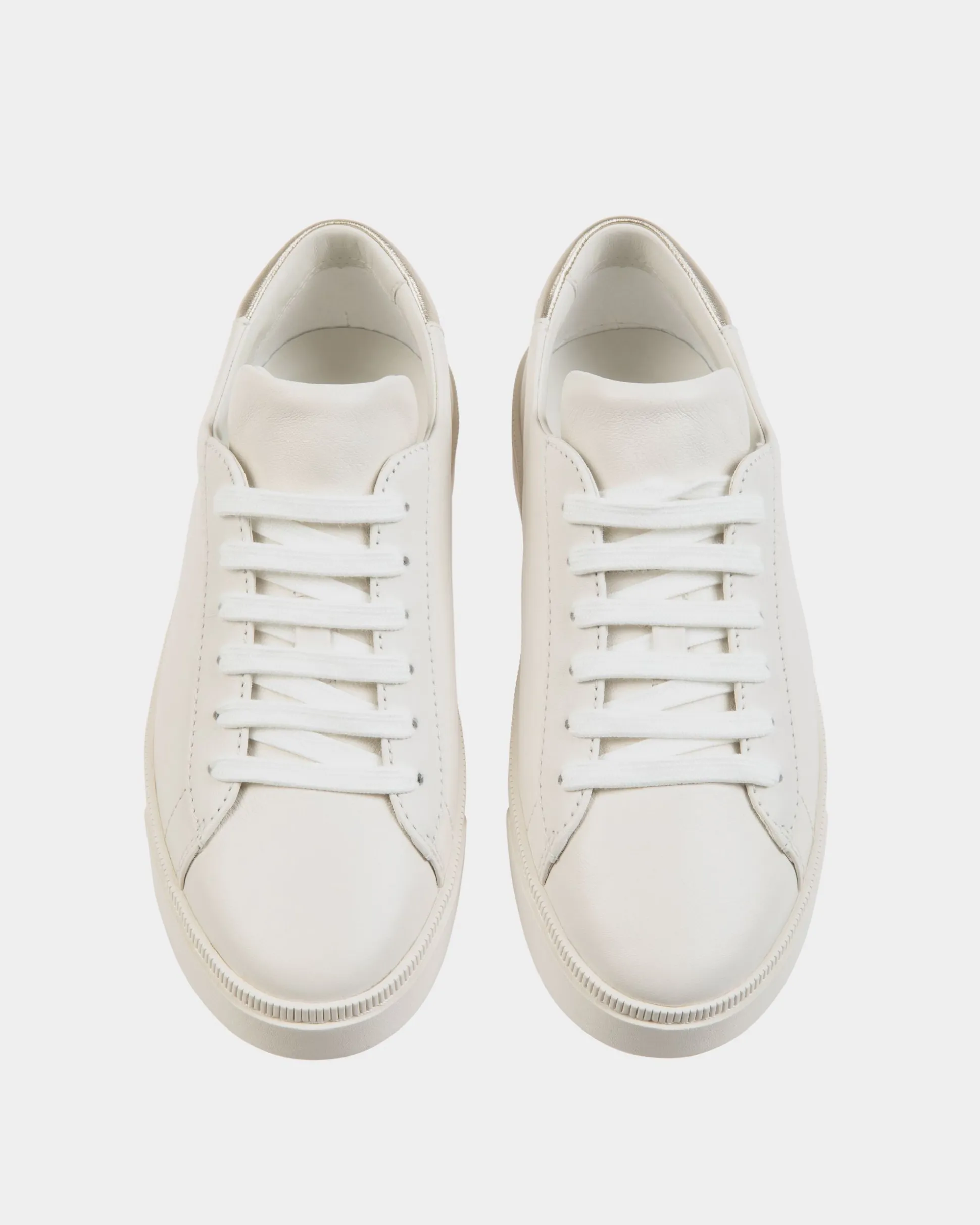 Raise Sneaker In White And Gold Leather