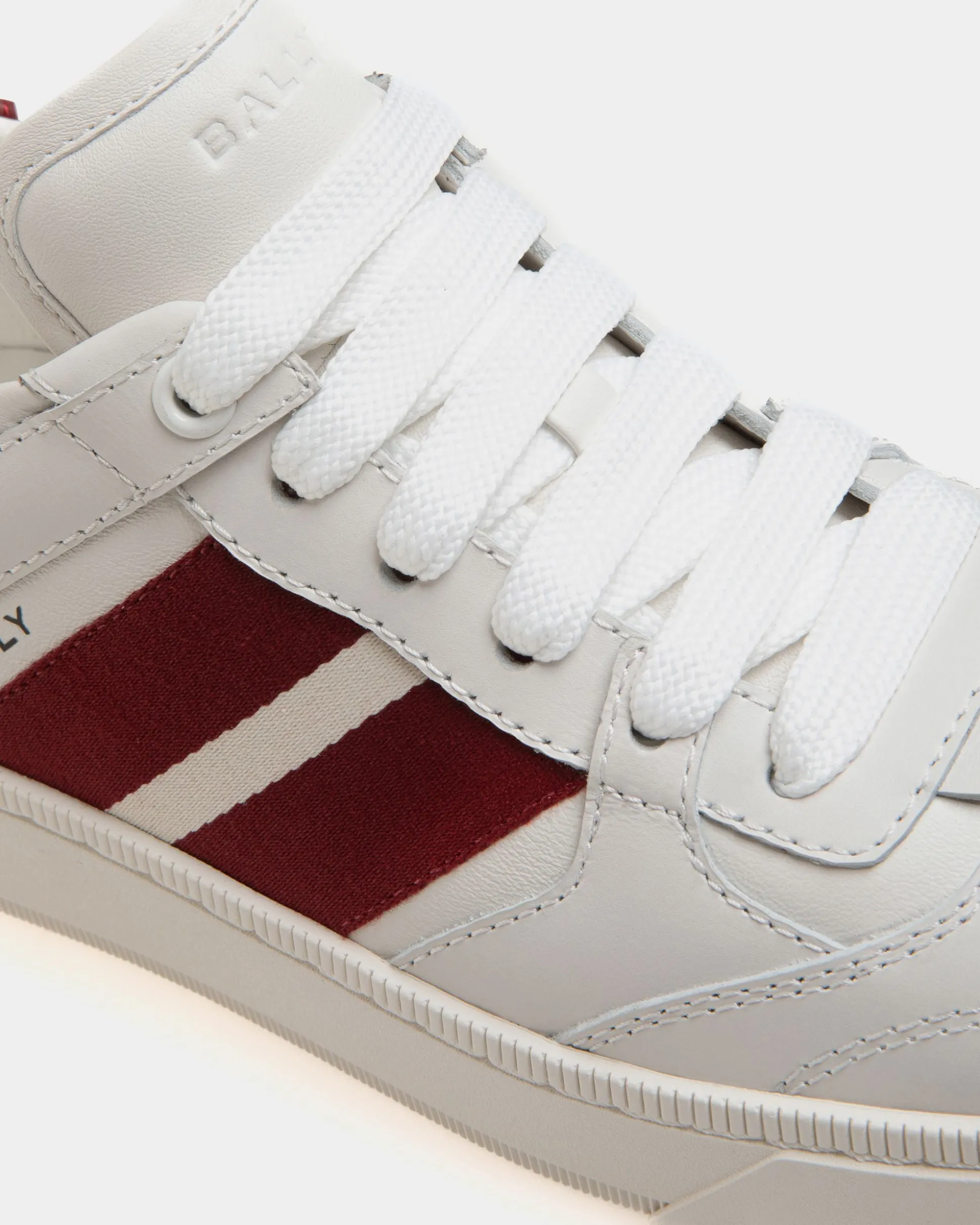 Raise Sneaker In White Leather