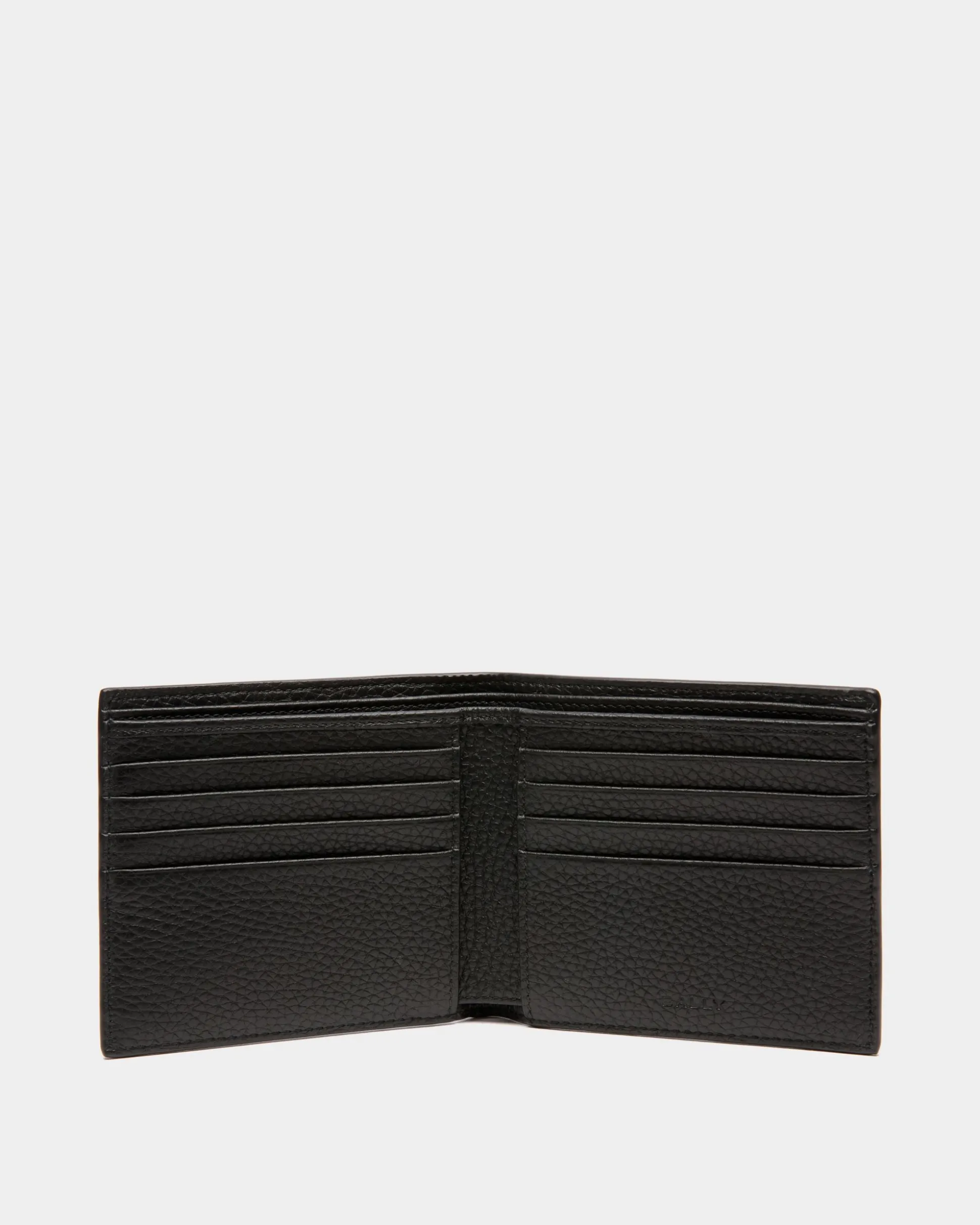 Ribbon Bifold Wallet In Black Grained Leather