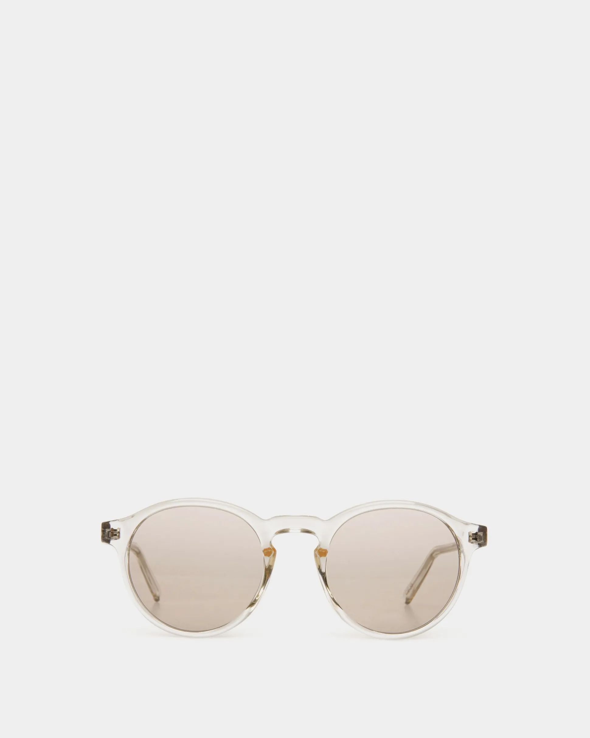 Round Sunglasses in Champagne