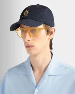 Round Sunglasses in Honey
