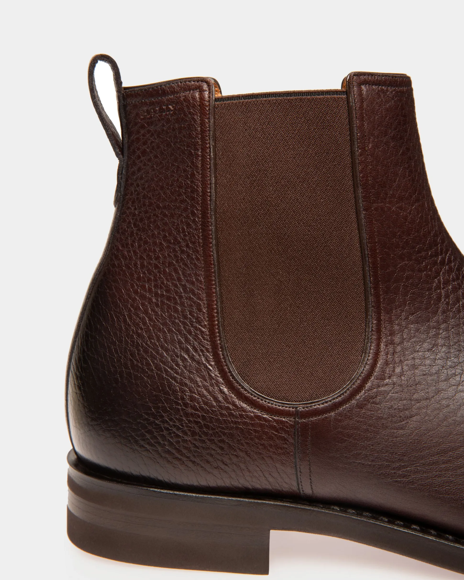 Scribe Novo Booties In Coffee Leather