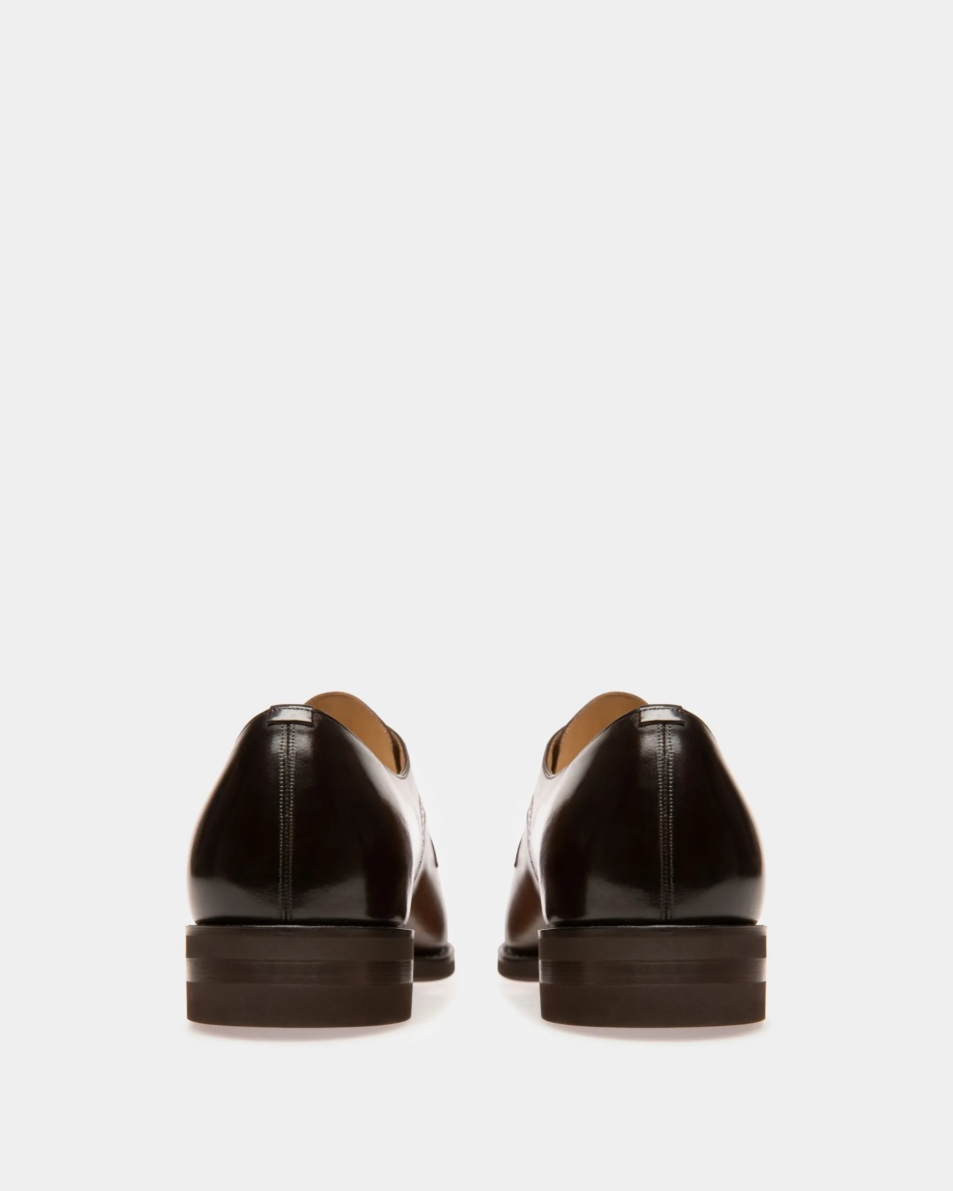 Scribe Novo Derby Shoes In Brown Leather