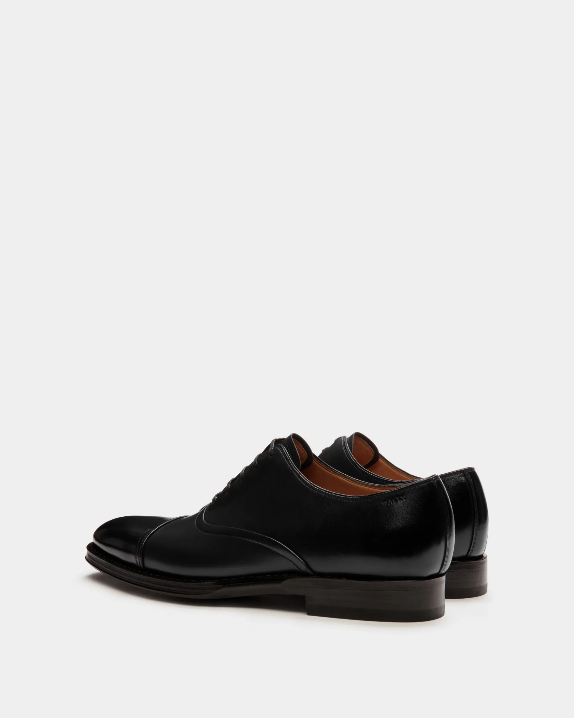 Scribe Un Oxford in Black Leather