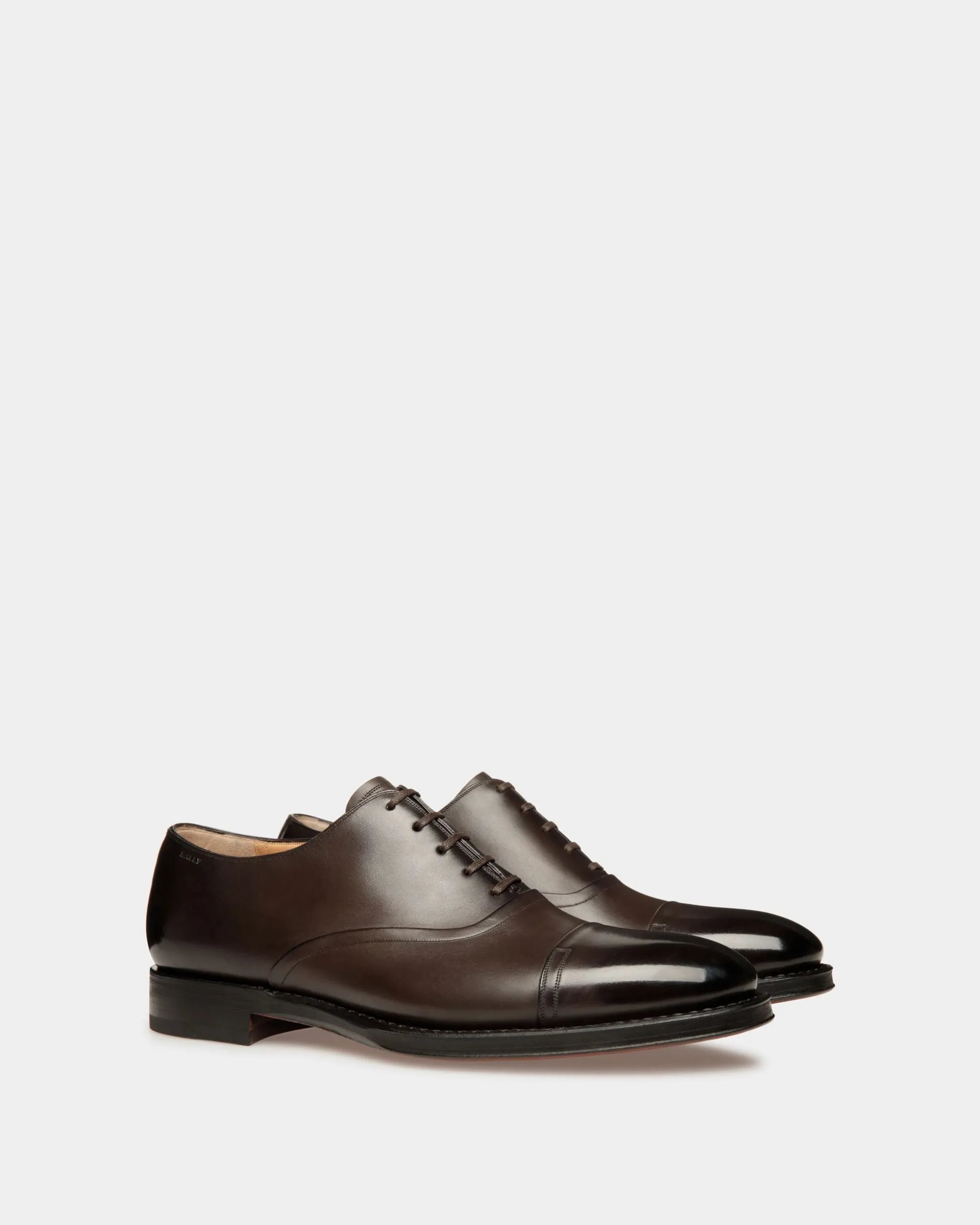 Scribe Un Oxford in Ebony Leather