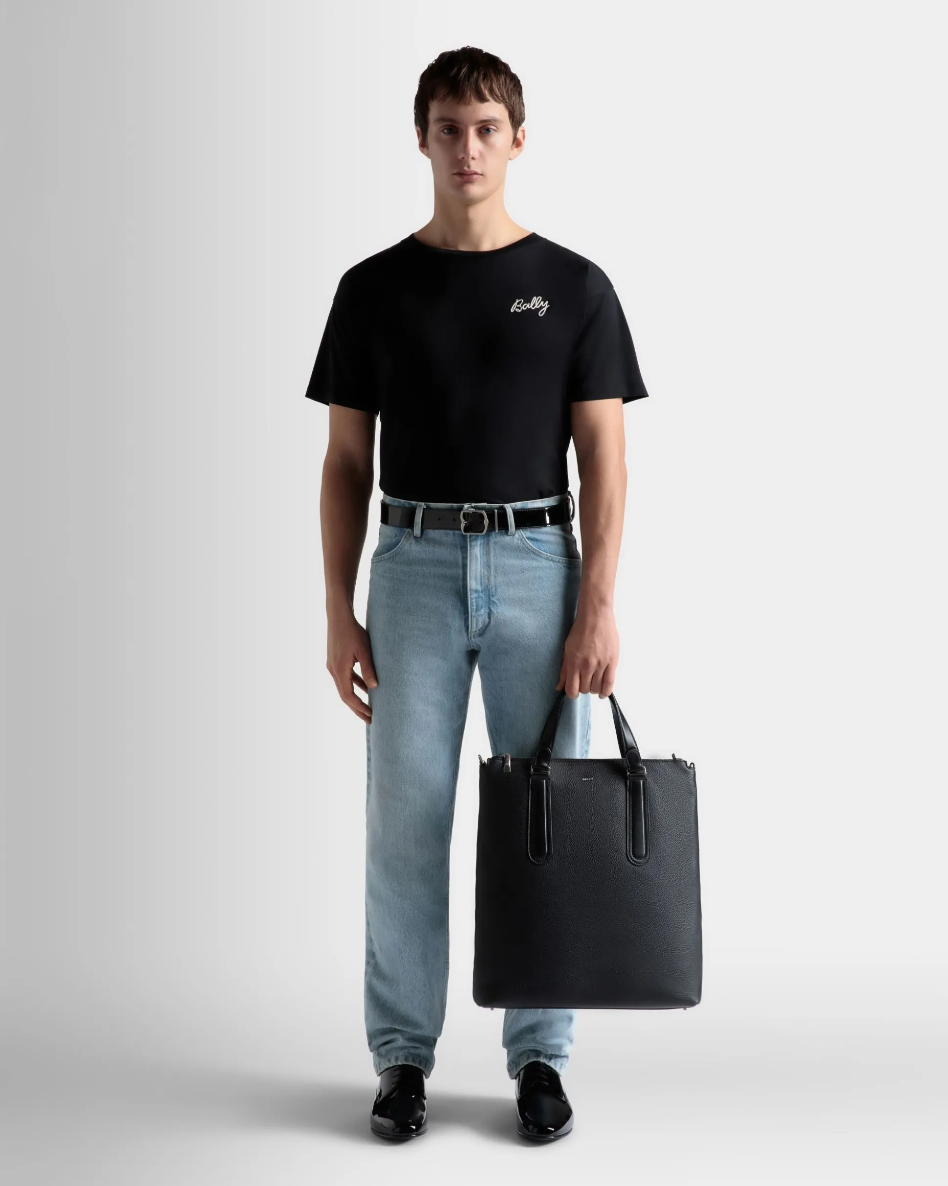 Spin Tote in Black Grained Leather