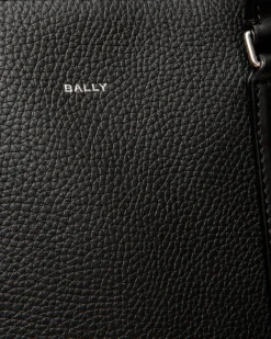 Spin Tote in Black Grained Leather