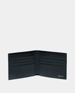 Summer Capsule Bifold In White And Navy Blue Leather