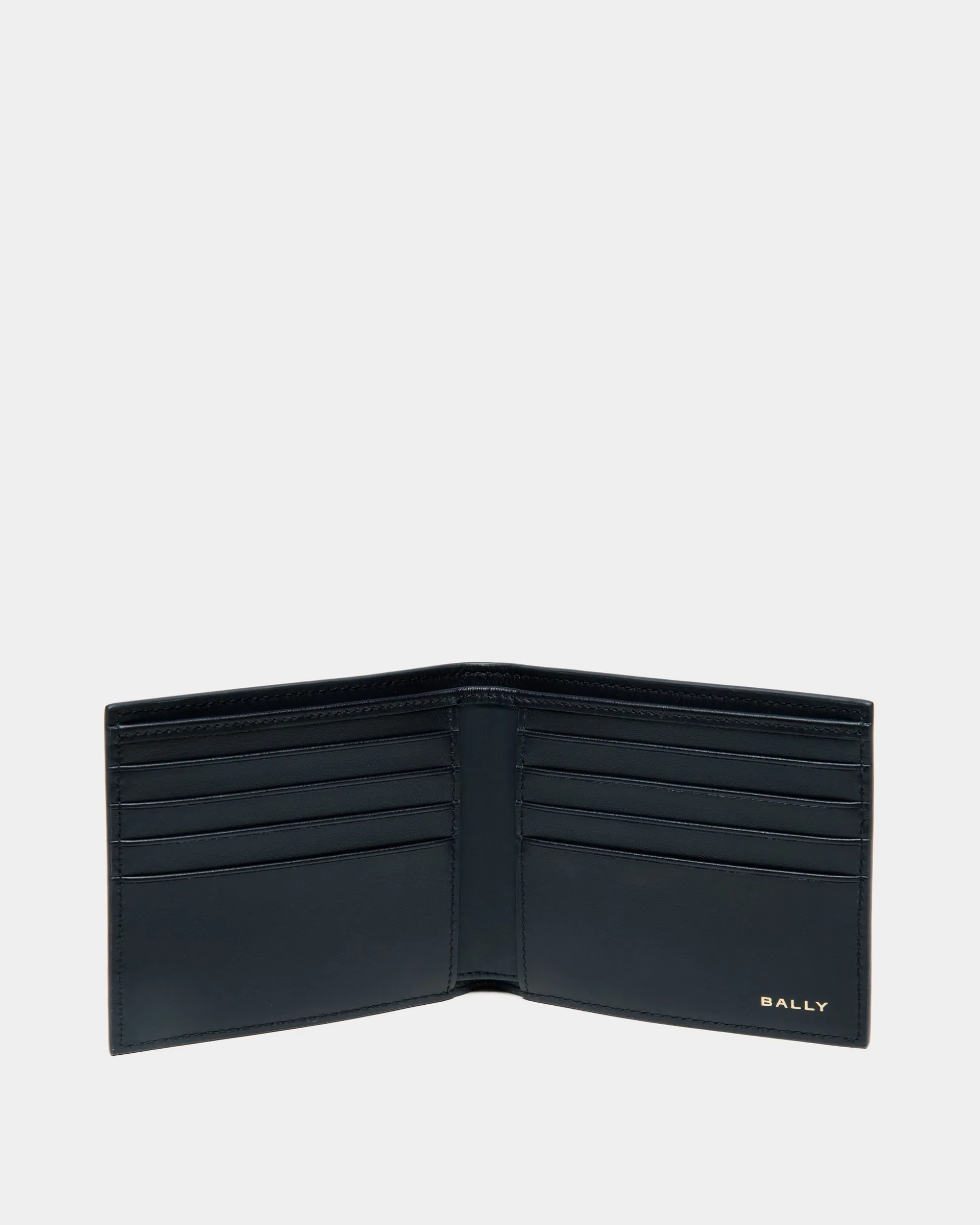 Summer Capsule Bifold In White And Navy Blue Leather