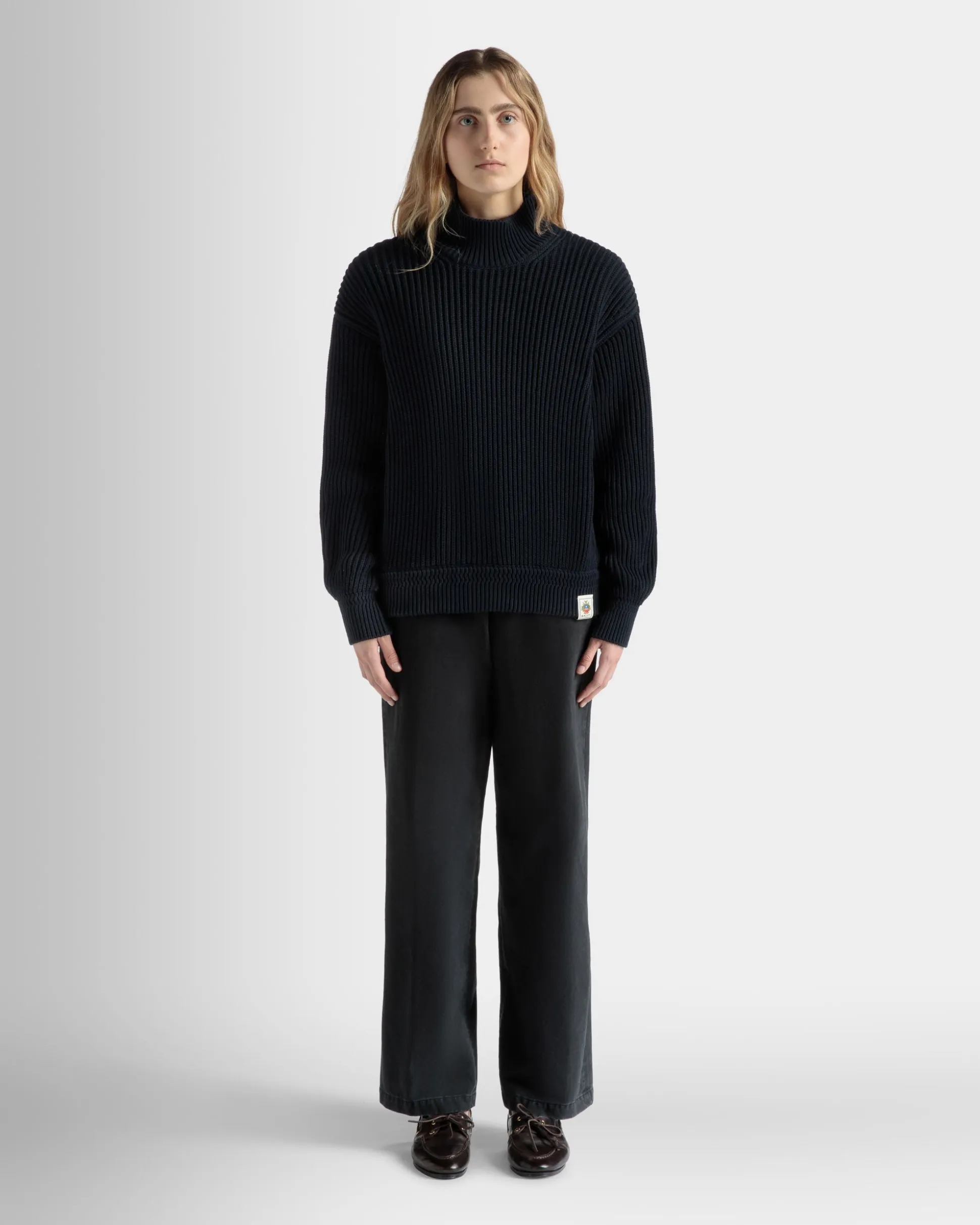 Turtle Neck in Navy Blue Cotton
