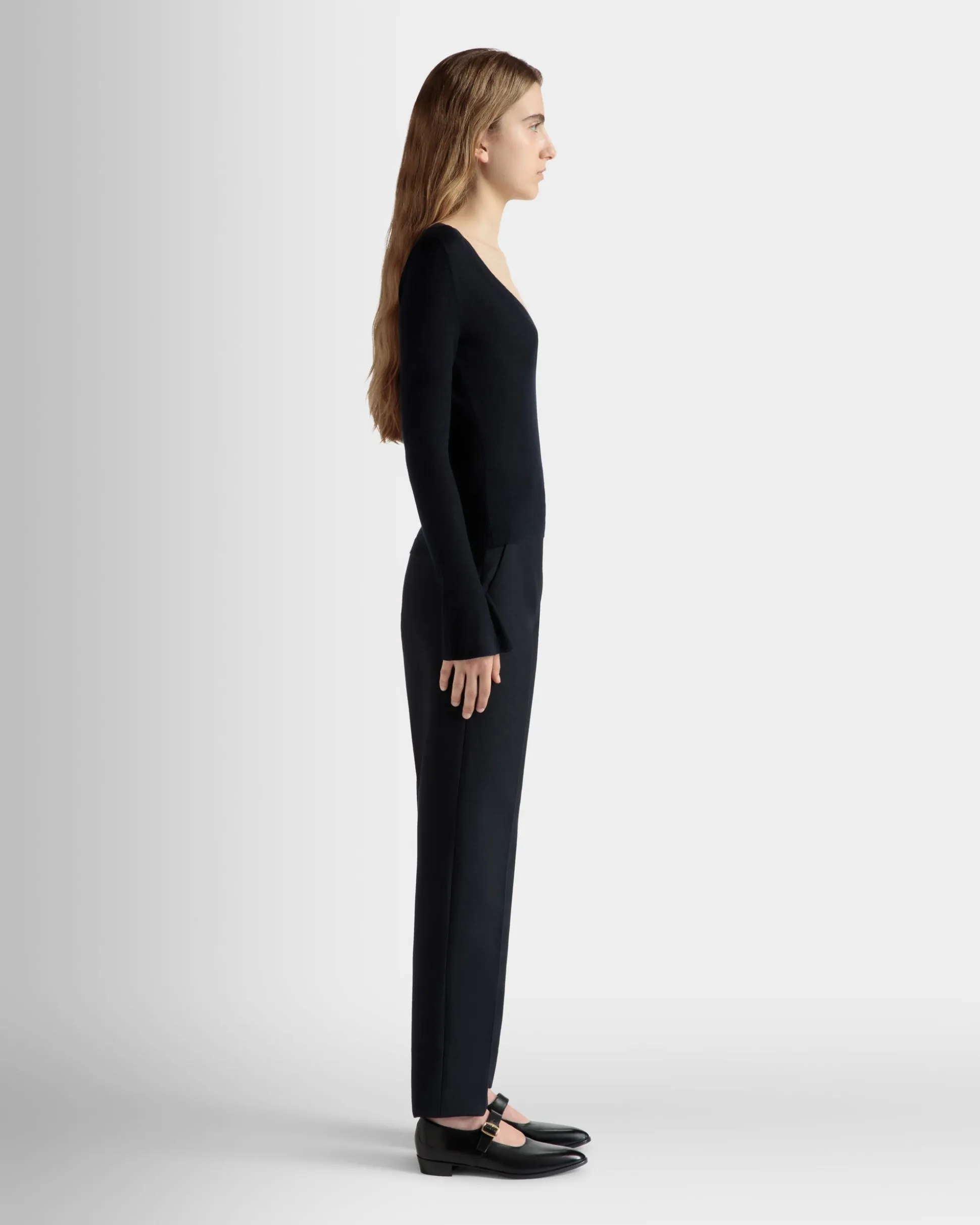 V-Neck Knit Top in Navy Blue Cashmere